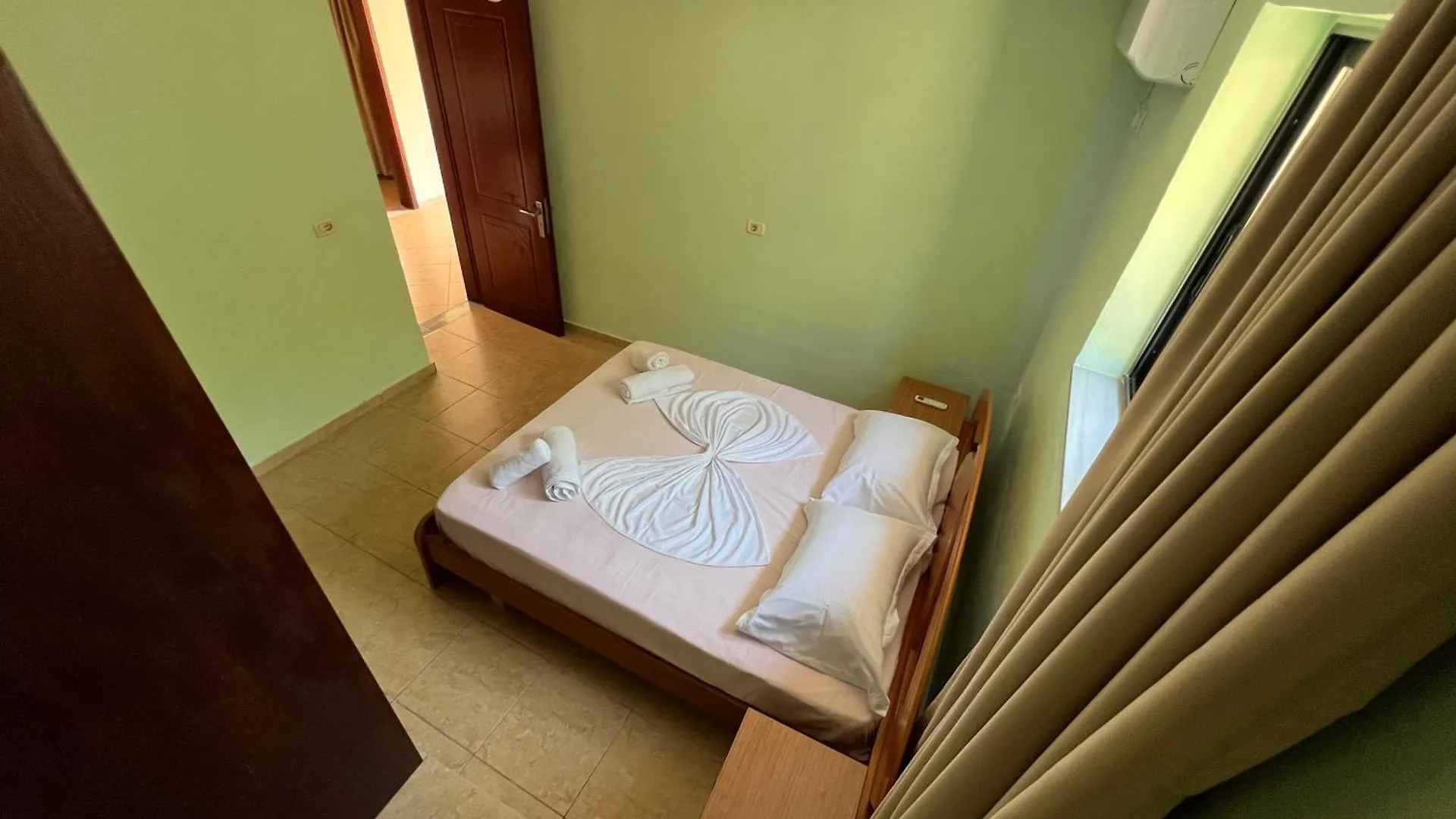 Villa Bebi Sarandë 0*,  Albánie